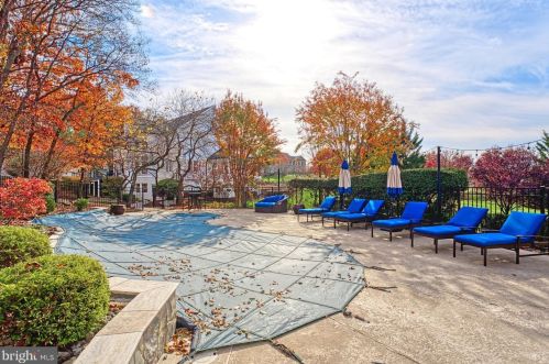 40280 Spectacular Bid Pl, Leesburg VA  20176-7173 exterior