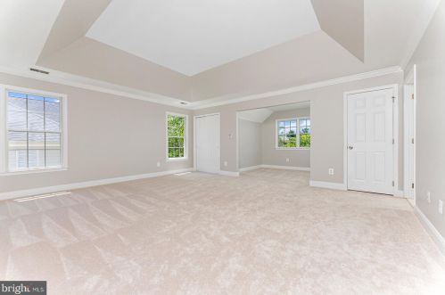 5329 Jacobs Creek Pl, Haymarket VA  20169-6152 exterior