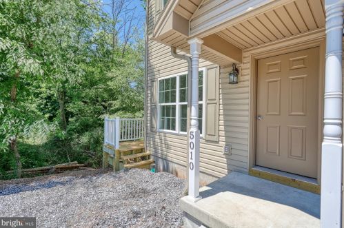5010 Royal Ave, Harrisburg, PA 17109-3119