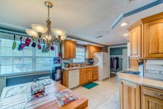 4033 Lazy Hollow Ln, Jacksonville, FL 32257-8985