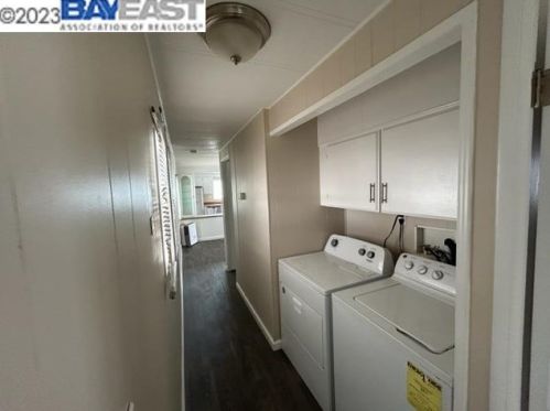 321 3rd Ave, Pacifica CA  94044-2204 exterior