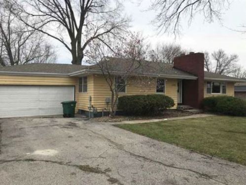 1101 Franklin St, Bloomfield IA  52537-1704 exterior