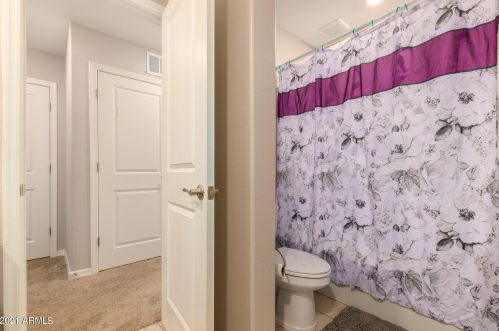 3821 79th Dr, Phoenix AZ  85033-3501 exterior