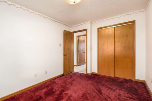 391 Waverly Ave, Washington Ch OH  43160-2464 exterior