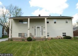 1351 Winhurst Dr, Akron, OH 44313-5766
