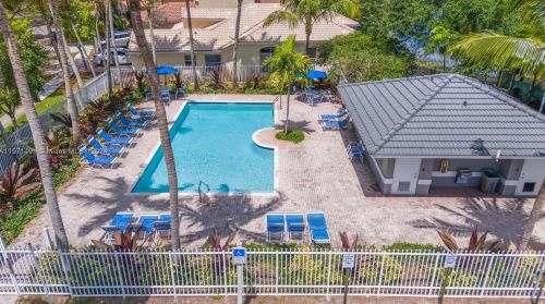 13119 29 St, Hollywood FL  33027-3837 exterior