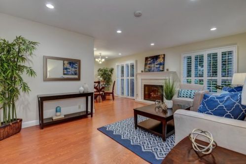 1339 Henderson Ave, Sunnyvale, CA 94087-7923
