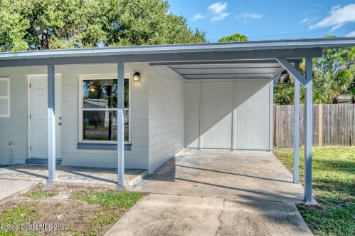 3658 Catalina Dr, Cocoa, FL 32926-4007