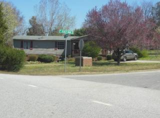 110 Scaley Bark Dr, Salisbury, NC 28147-7440