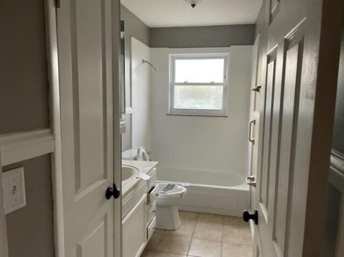 27 Tripoli Ln, Covington KY  41017-9745 exterior