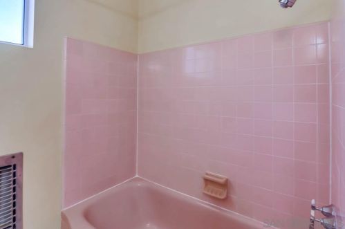 6100 Henderson Dr, La Mesa CA  91942-4016 exterior