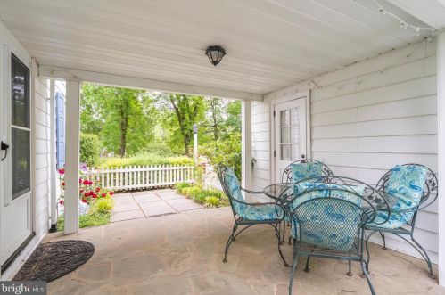 501 Rosedale Dr, Pottstown PA  19464-2909 exterior