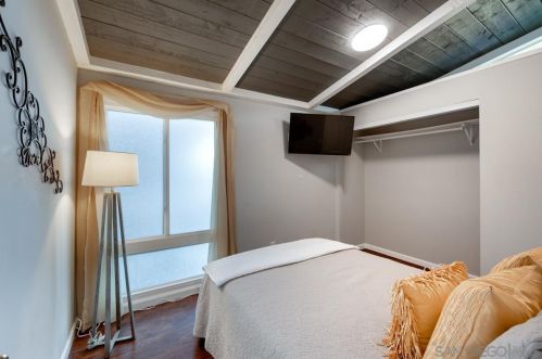 2930 Admiral Ave, San Diego CA 92123-3106 exterior