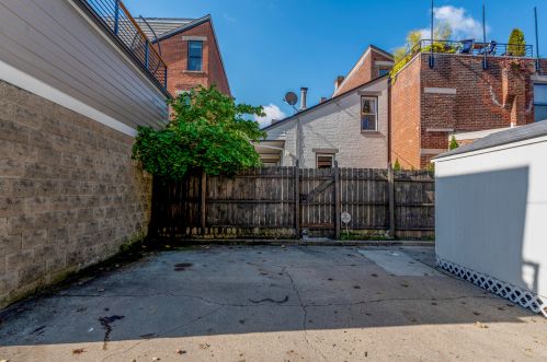 905 Monroe St, Newport KY  41071-2246 exterior