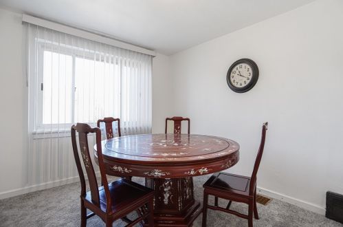 205 Macfarlane Dr, Pittsburgh PA  15235-4213 exterior