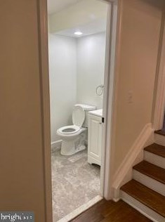77 Lynnhaven Dr, Dover DE  19904-4303 exterior