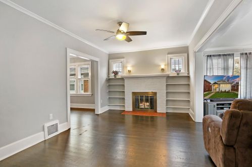 7123 22nd Ave, Kenosha WI 53143-5314 exterior