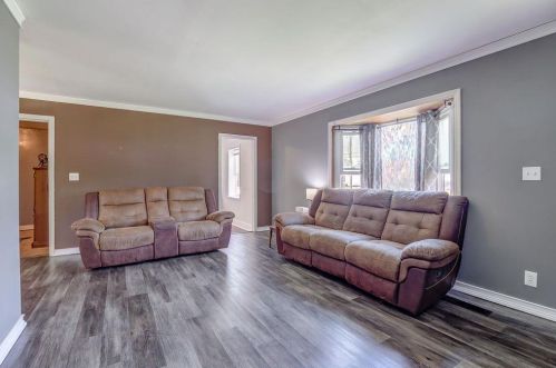 318 Whitewater Dr, New Haven OH  45030-1443 exterior