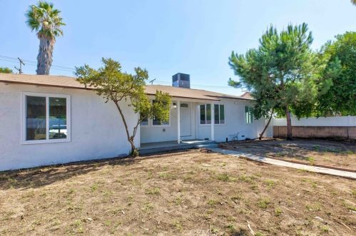 6738 Coldwater Canyon Ave, North Hollywood, CA 91606-1119