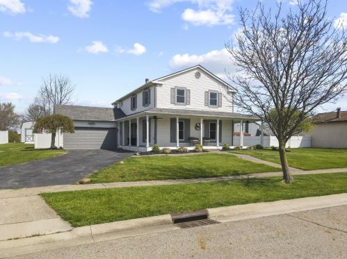6344 Beaver Lake Dr, Darbydale, OH 43123-8976