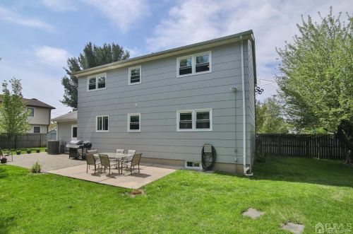 116 Willow St, East Brunswick NJ  08816-3134 exterior