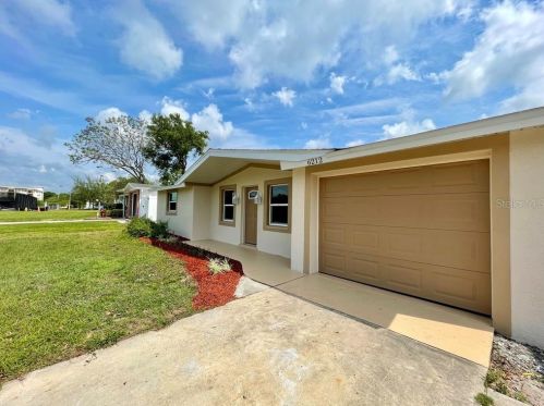 6212 Sapphire Dr, New Port Richey, FL 34653-2540