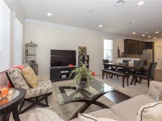 3219 Hemingway Dr, Jupiter, FL 33458-8264