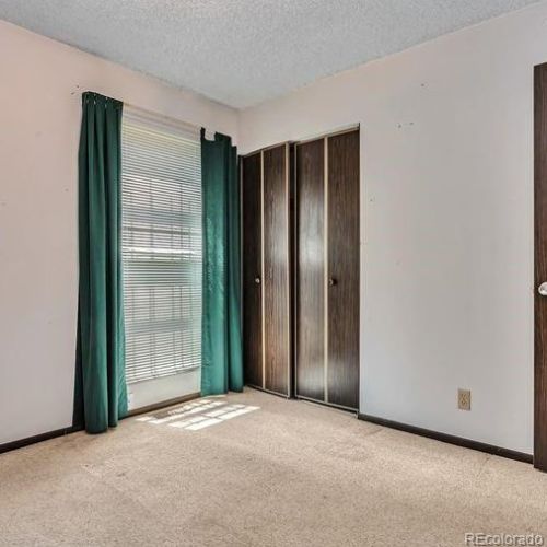 5025 Blackhawk Way, Denver CO 80239-3745 exterior