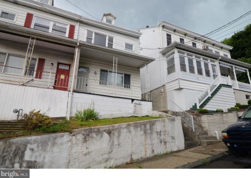 422 Wheeler St, Primrose, PA 17901-2629
