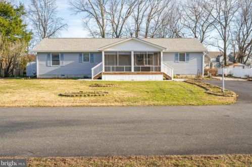32099 Warren Rd, Millville, DE 19967-6937