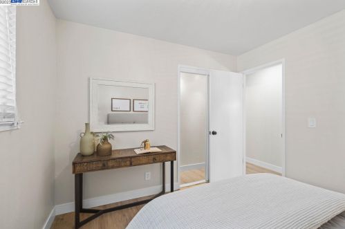 1455 Hudson Way, Livermore CA  94550-5550 exterior