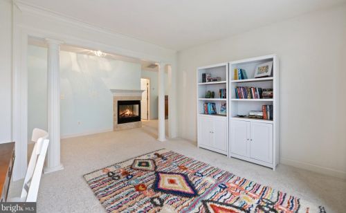 14829 Cox Creek Ct, Haymarket VA  20169-2626 exterior