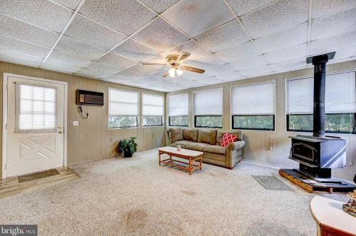 34068 Red Oak Dr, Frankford DE  19945-3437 exterior