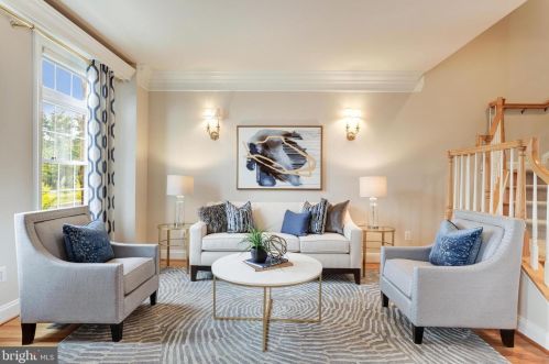 12158 Chancery Sta Cir, Herndon VA 20190-5803 exterior