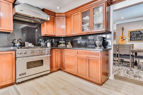 26316 Plata Ln, Calabasas CA  91302-2611 exterior