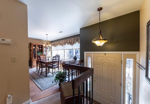 1505 Pinehurst Ln, Oakmont, PA 15139-1042