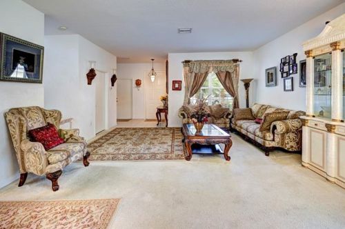 16101 27th St, Hollywood FL  33027-5200 exterior