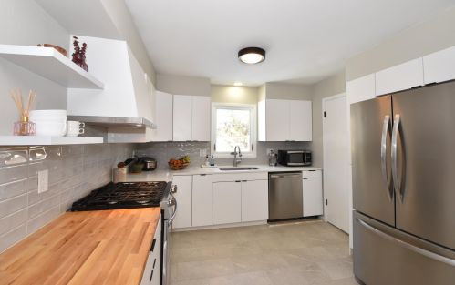 6609 Radburn Ln, Greendale WI  53129-2846 exterior