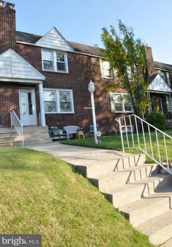 22 Dowling Ave, Camden, NJ 08106-1434