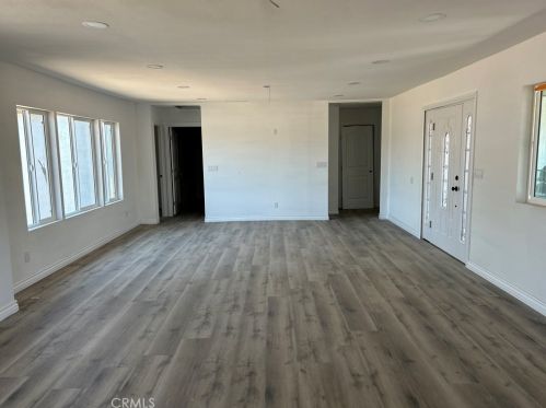 21732 Terrace Ave, Perris CA  92570-8286 exterior