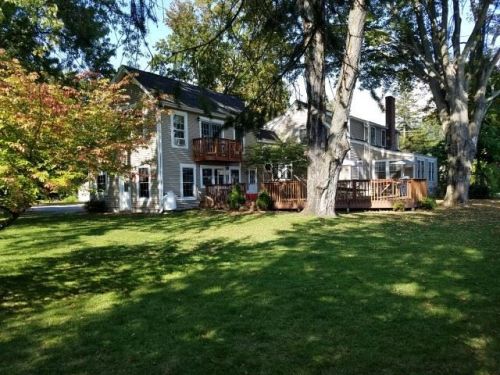 12 May St, Keene NH  03431-2862 exterior