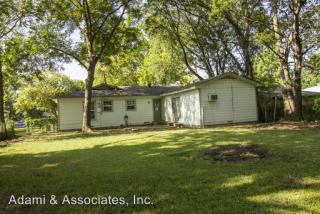 1004 Crescent St, Denton TX  76201-2878 exterior