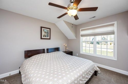 4010 Mackenzie Dr, Haw River NC  27258-9050 exterior