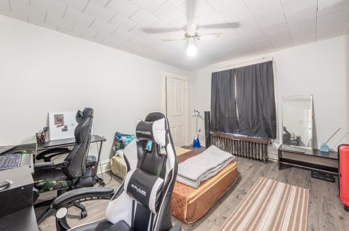 707 17th Ave, Whitaker PA  15120-2031 exterior