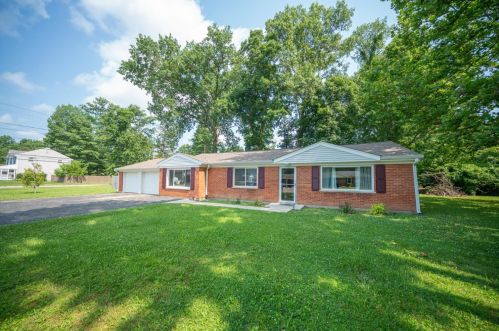 3 Gumbert Dr, Amelia OH  45102-1438 exterior