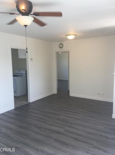 359 Occidental Dr, Oxnard CA  93036-2435 exterior