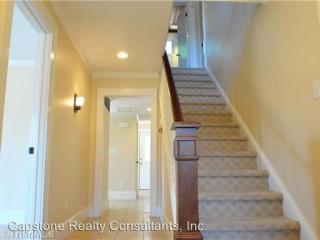 2546 Reynolda Rd, Winston Salem NC  27106-4618 exterior