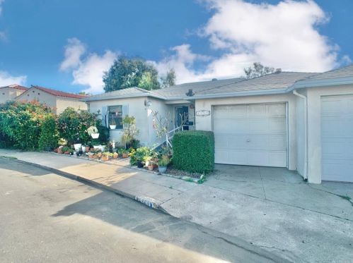 4569 Highland Ave, San Diego, CA 92115-3103