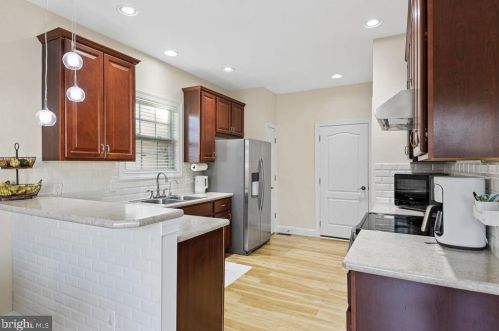 4330 Wiltshire St, Harrisonburg VA  22802-1174 exterior
