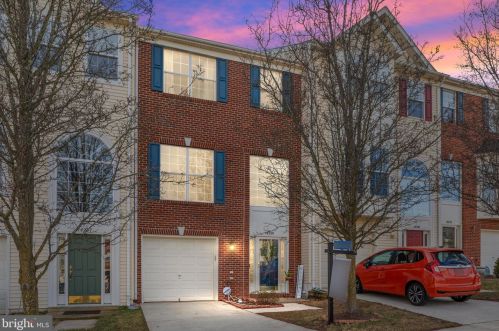 14239 Hunters Run Way, Gainesville, VA 20155-4410